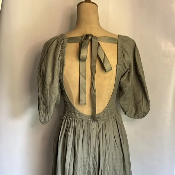 LAUDE the Label Frida Midi Dress in Azure Broderie size S/M NWOT - Picture 11 of 12